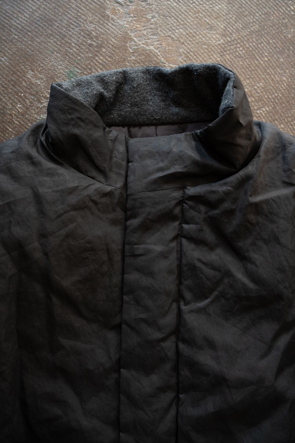 【26AW】シンサレートスタンドカラーブルゾン(INK BLACK)