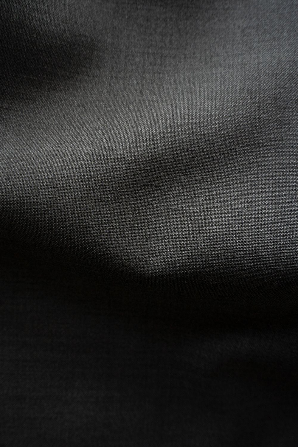 【26AW】モヘア混2タックイージーパンツ(CHARCOAL)