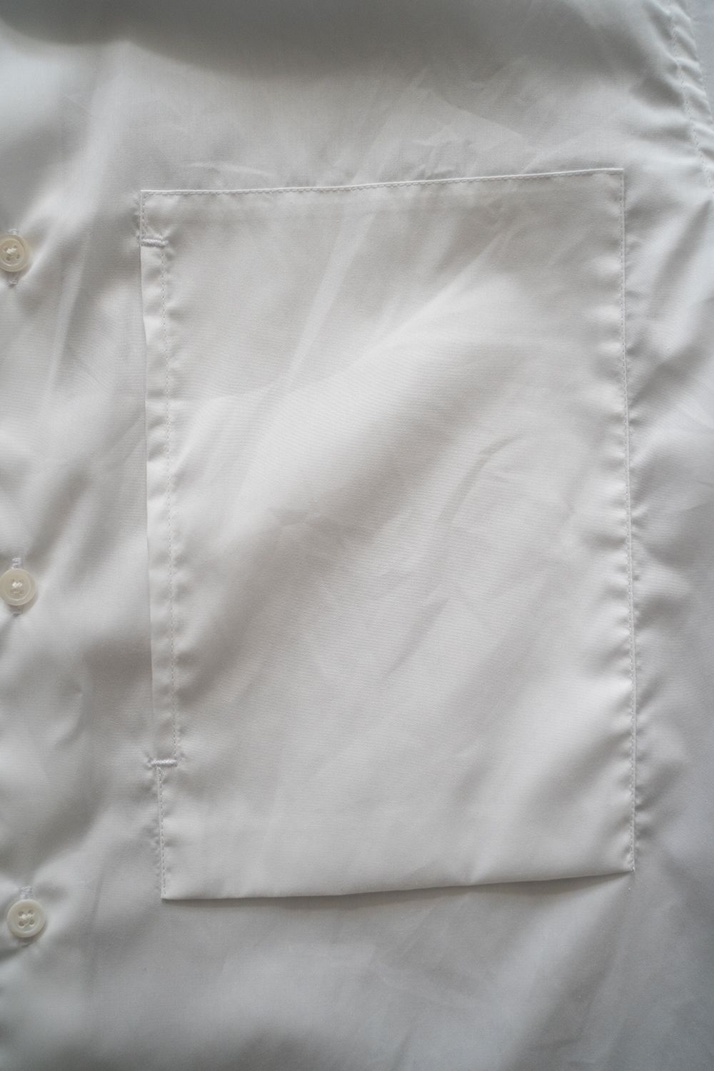 【ラスト1点】【24SS】両胸ポケット半袖ブロードシャツ(WHITE)