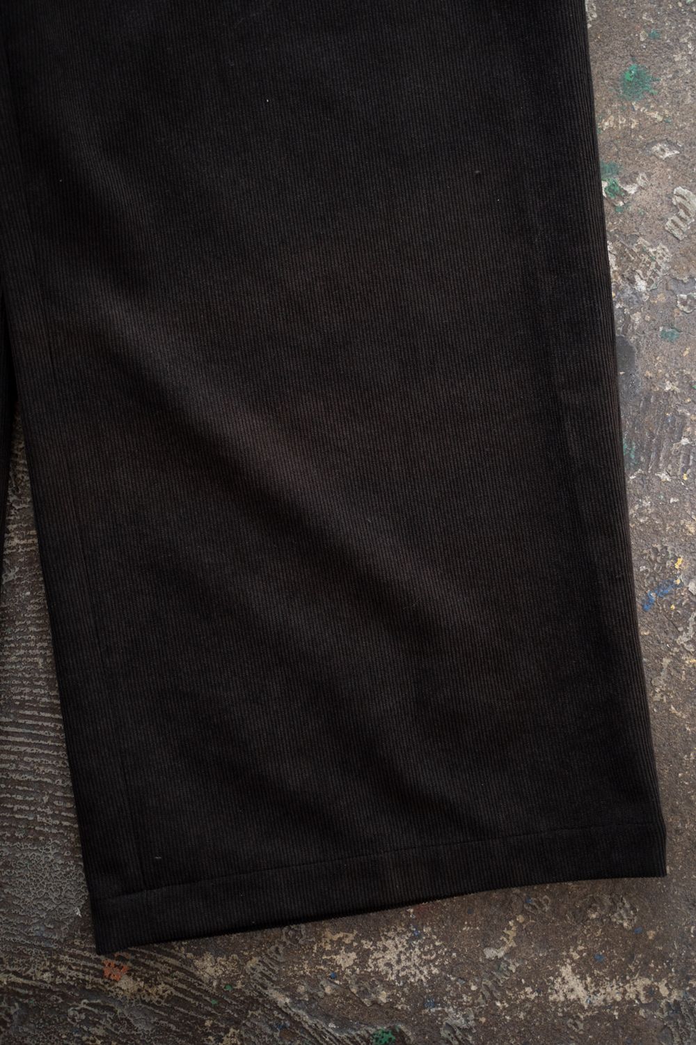 【26AW】2-Tack Corduroy Baggy Trousers/2タックコーデュロイバギートラウザーズ(BROWN)