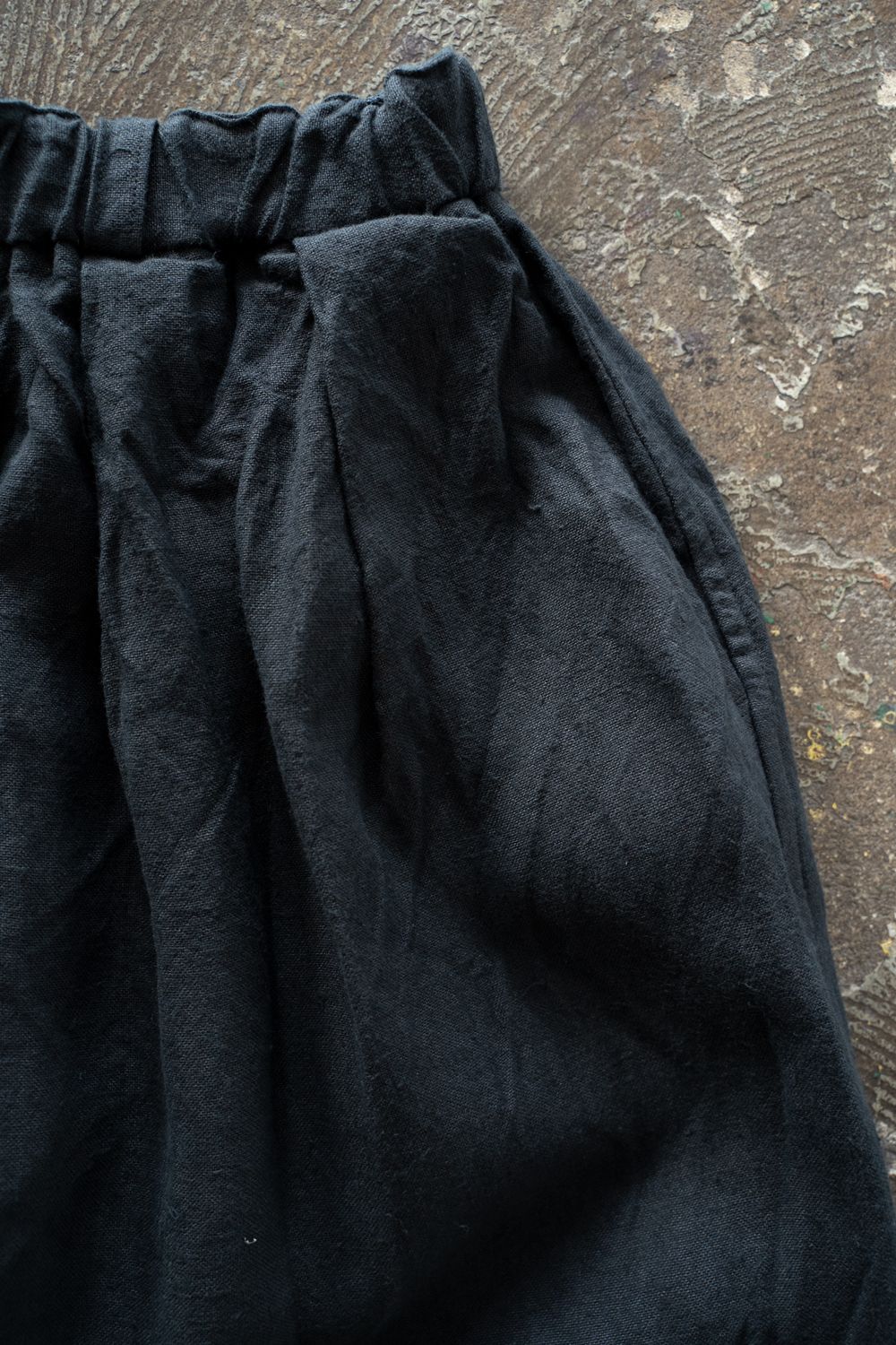 起毛大麻パンツ(墨黒)