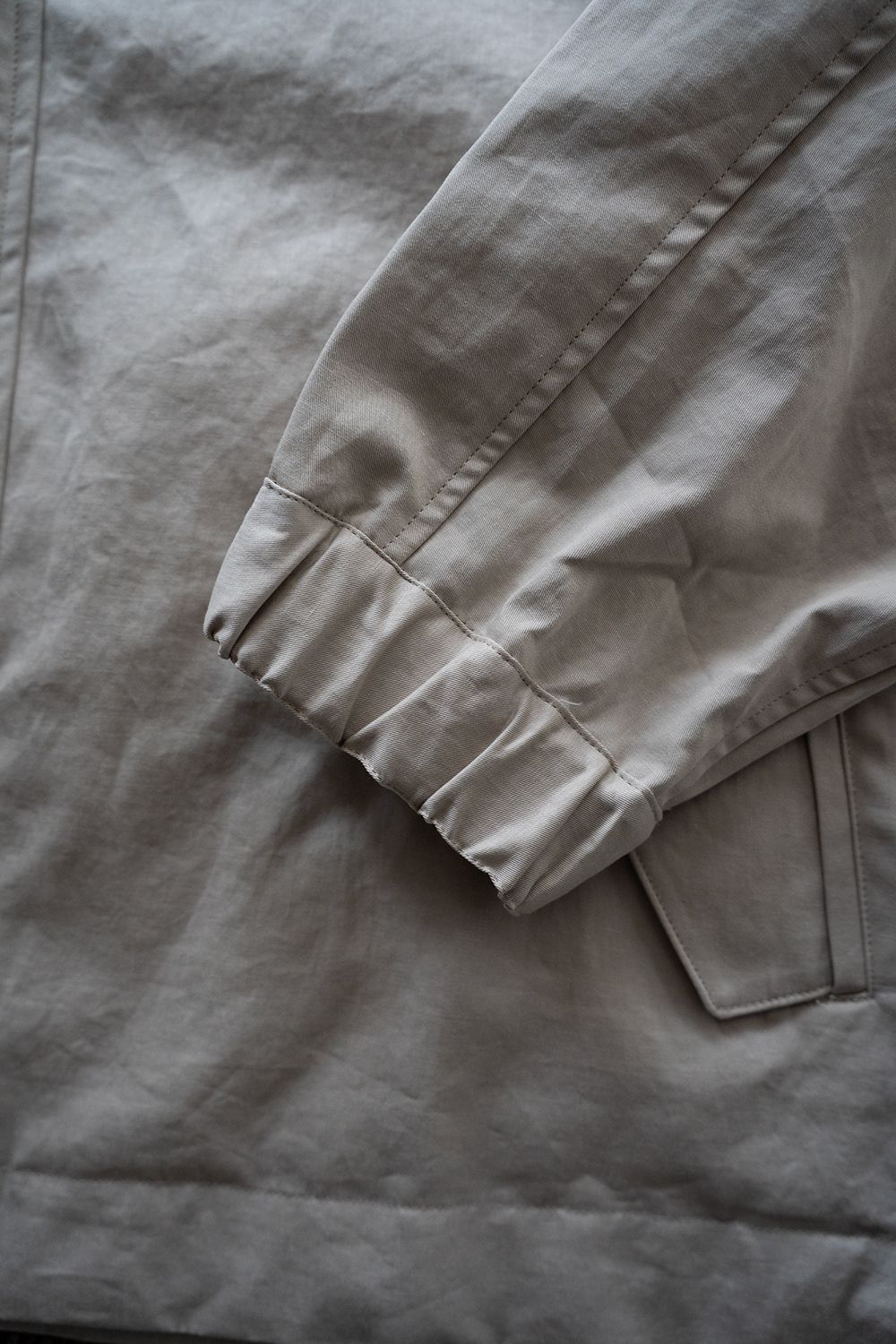 【26SS】コットン×リネンスタンドカラーブルゾン(TAUPE)