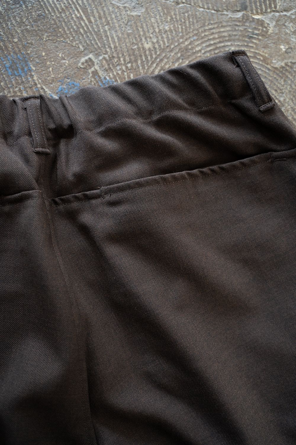 【ラスト1点】【23AW】ウール×ポリエステルイージーパンツ(DARK BROWN)