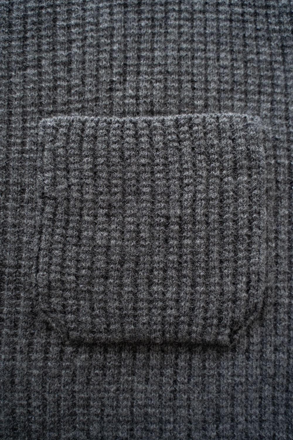 【25AW】ウール×シルクハイネックニット(GREY)