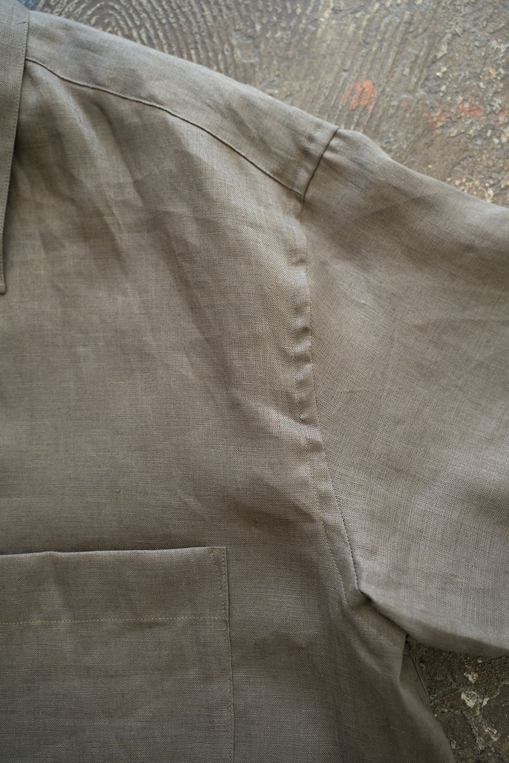 【ラスト1点】【23SS】半袖リネンレギュラーカラーシャツ(KHAKI BROWN)