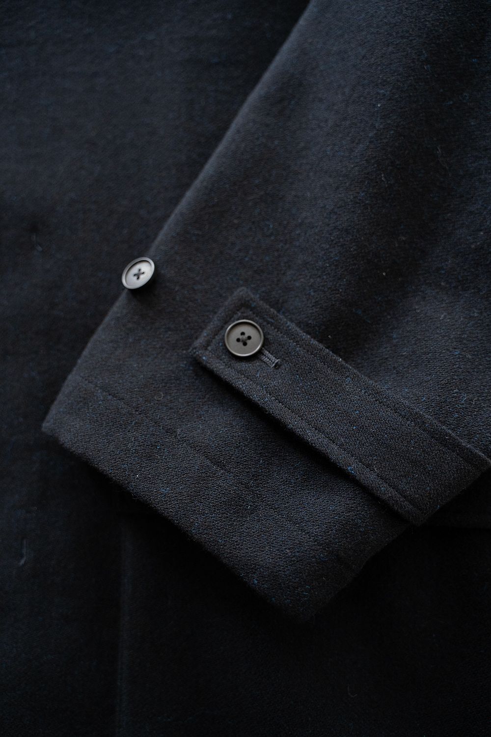 【ラスト1点】【25AW】ウール×ナイロンステンカラーコート(BLACK NAVY)