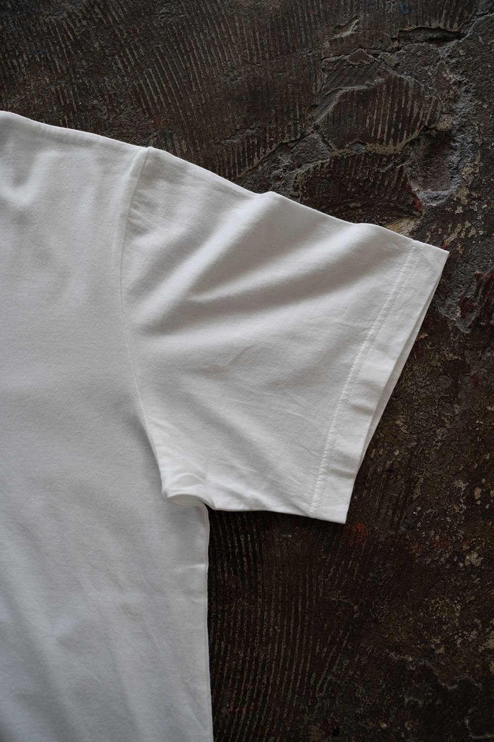 【ラスト1点】【25SS】バックプリントTシャツ(WHITE)