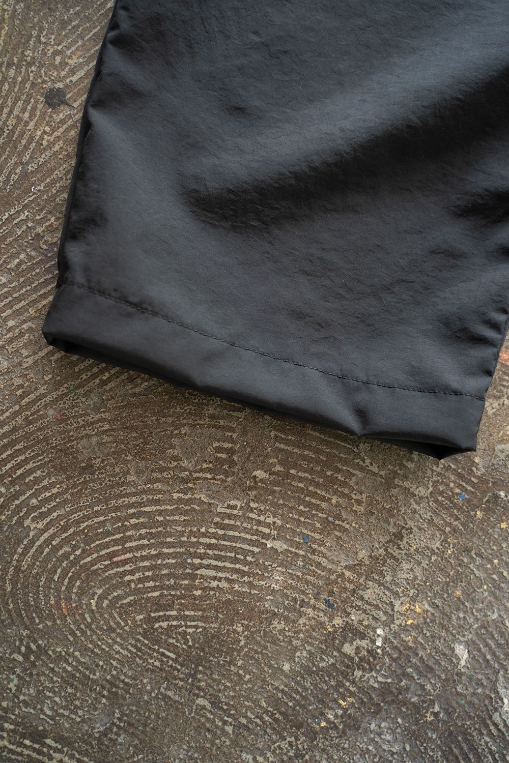 【ラスト1点】【25SS】ナイロン2タックイージーパンツ(INK BLACK)