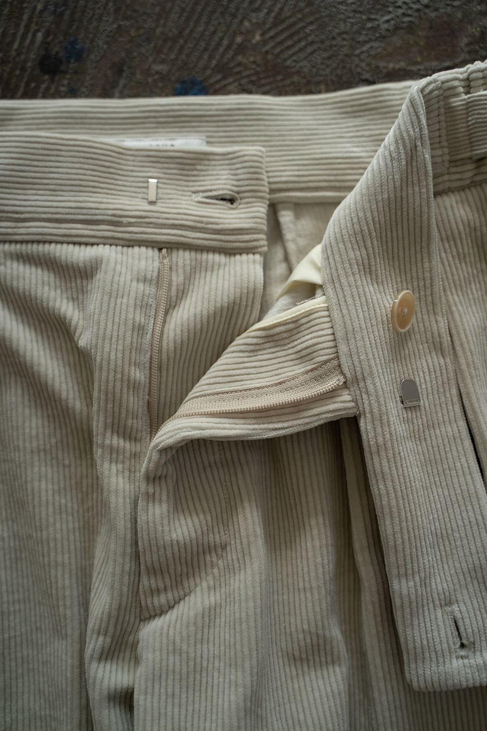 【ラスト1点】2-Tack Corduroy Painter Pants/2タックコーデュロイペインターパンツ(OFF WHITE)