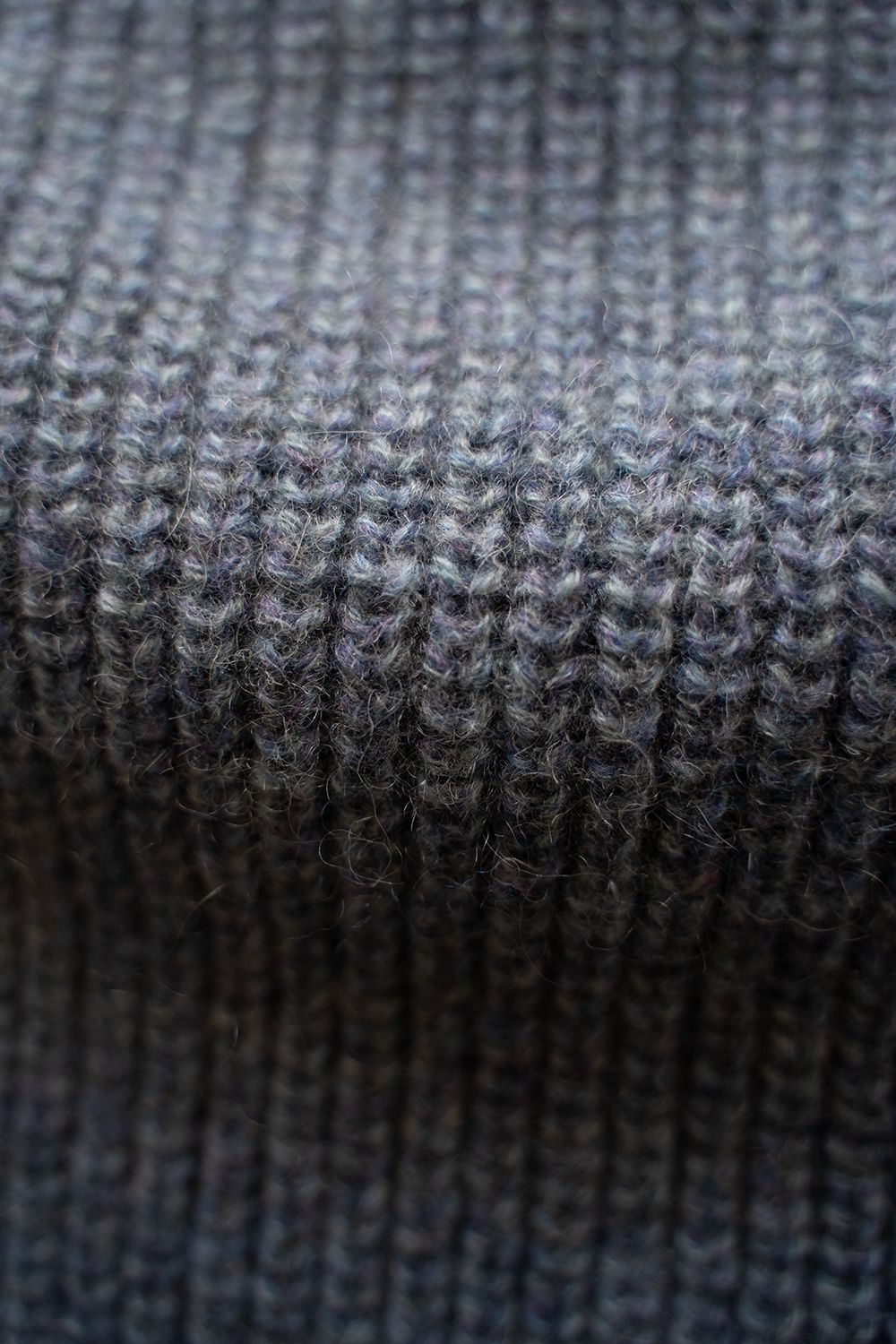 【ラスト1点】brushed yak/Shetland wool turtle neck sweater(LAVENDER)