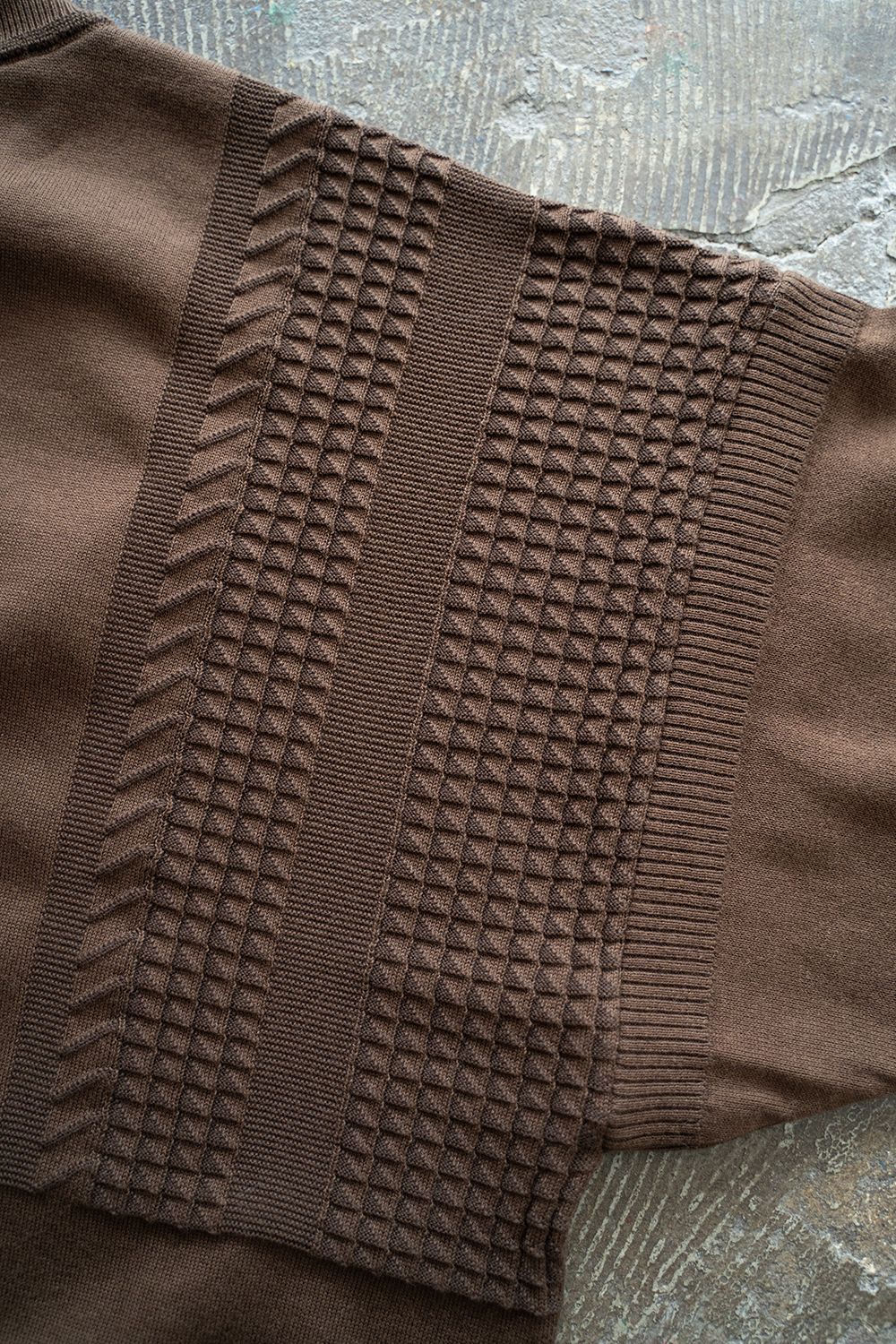 【ラスト1点】【24SS】Ogawa Henley Knit(BROWN)