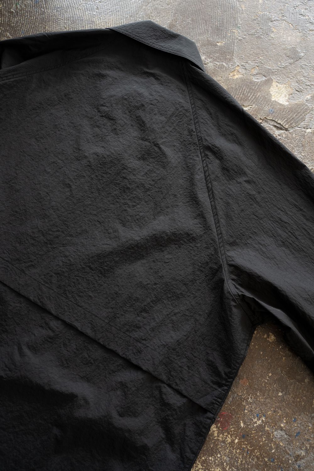 【ラスト1点】【25AW】ナイロンハーフコート(INK BLACK)