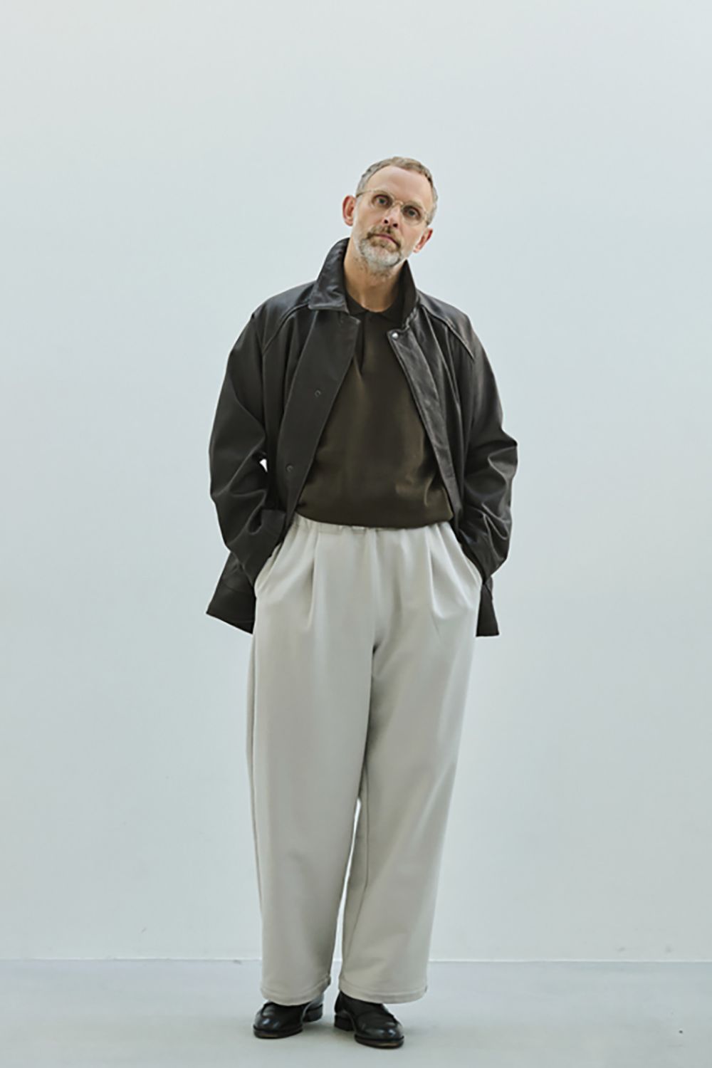 【26AW】カウレザーハーフコート(BROWN CHARCOAL)