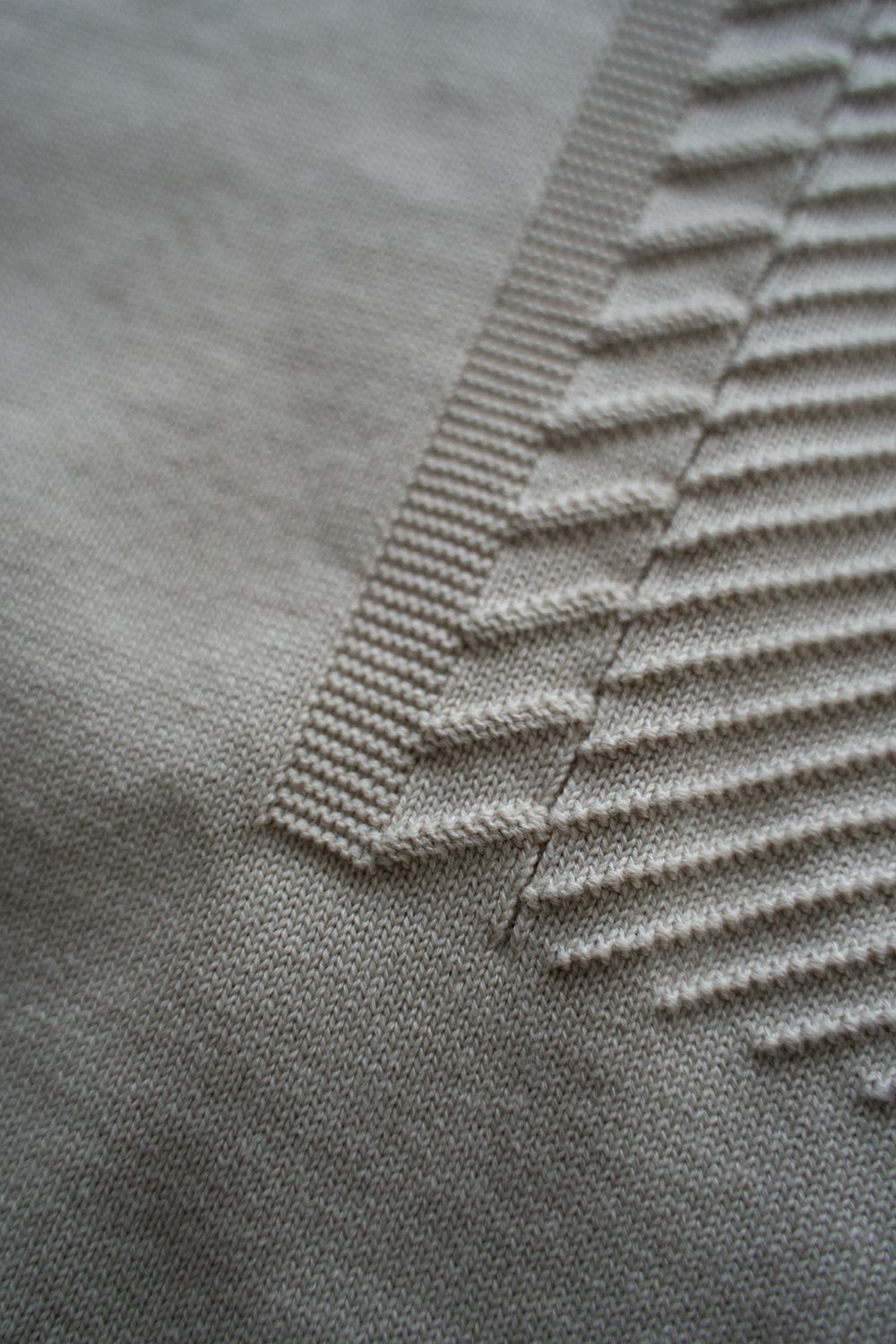 Akisora Mock Neck Knit(PEARL GRAY)