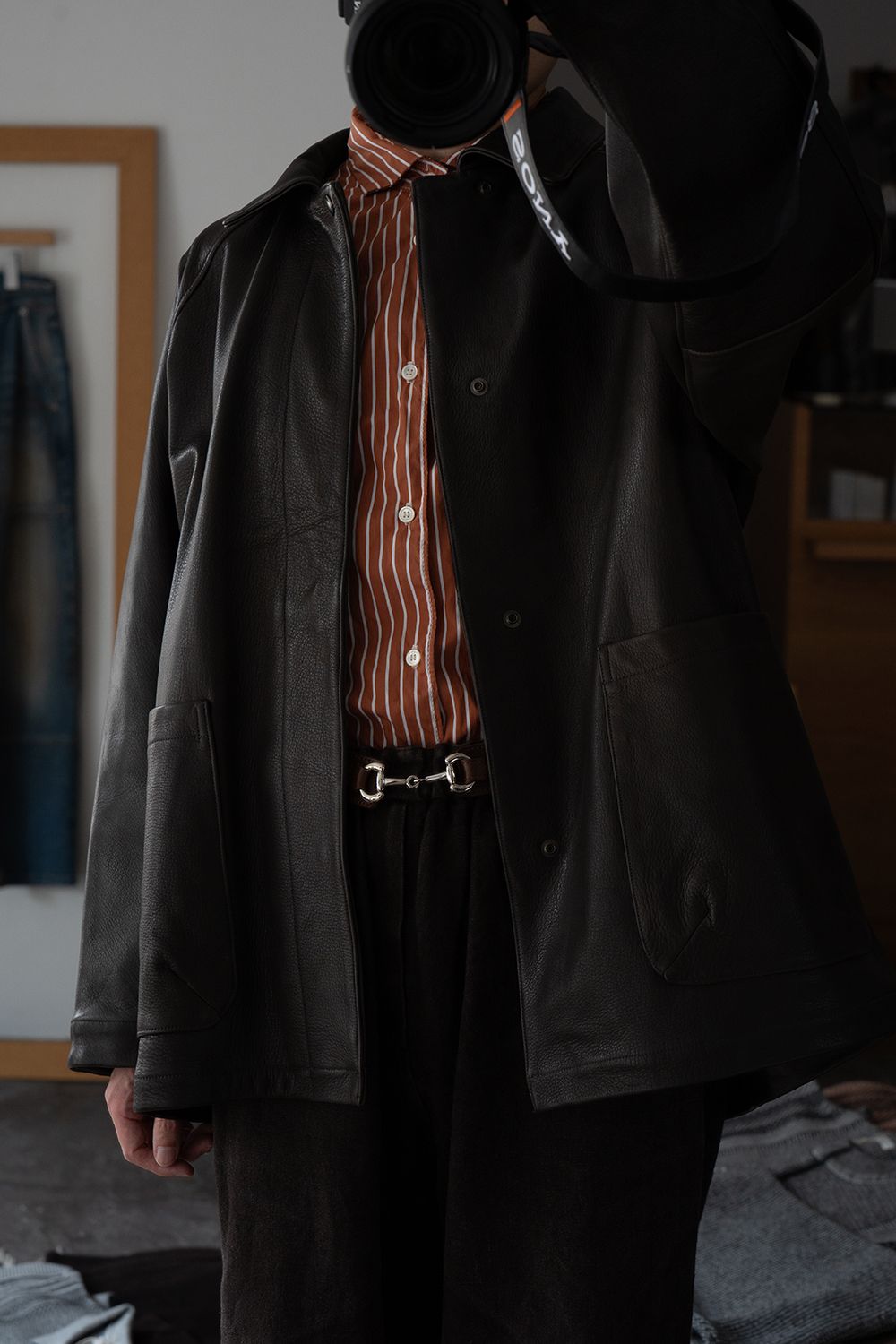 【26AW】カウレザーハーフコート(BROWN CHARCOAL)