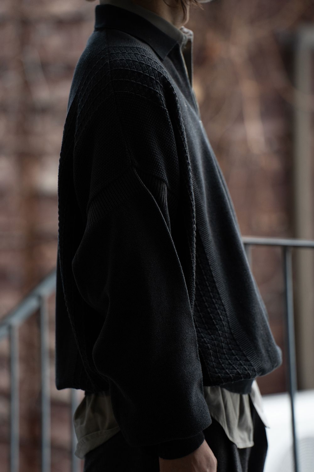 【ラスト1点】【26SS】Kanto Zip Polo(BLACK)