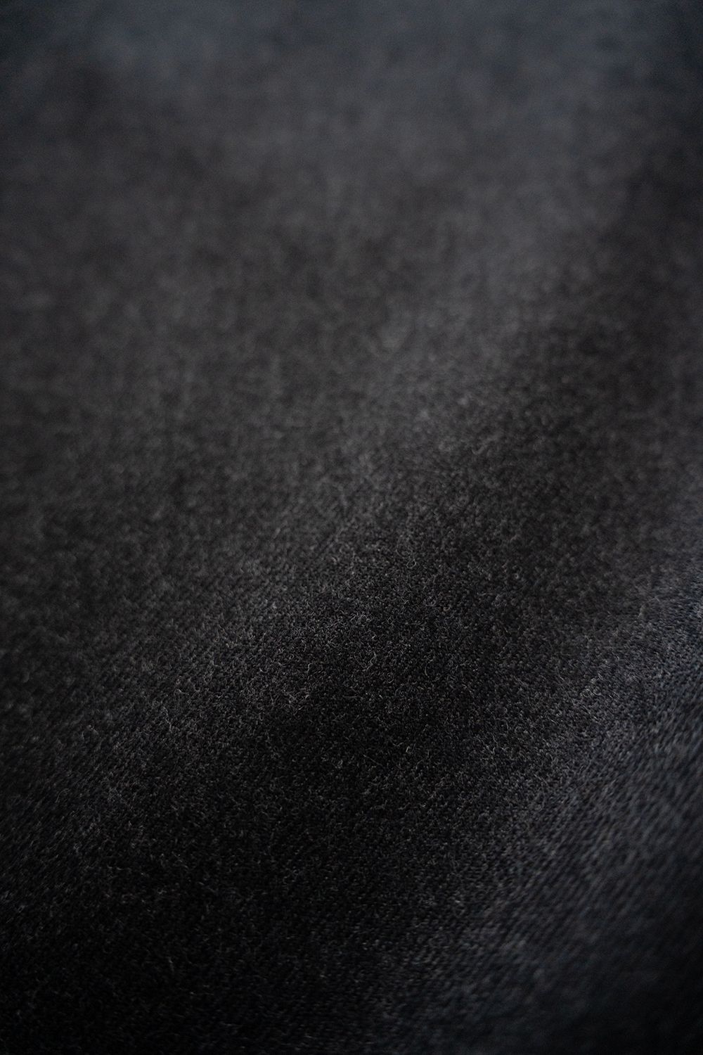 【25AW】ウールサキソニーイージースラックス(CHARCOAL)