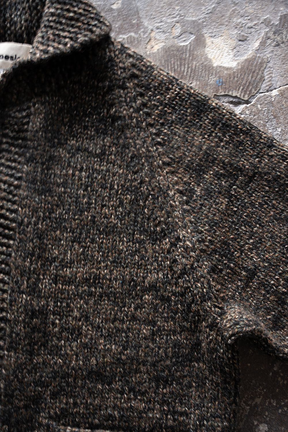 【Sサイズ】yak/lambs multi ply HAND KNITTING cowichan sweater(CAMO)