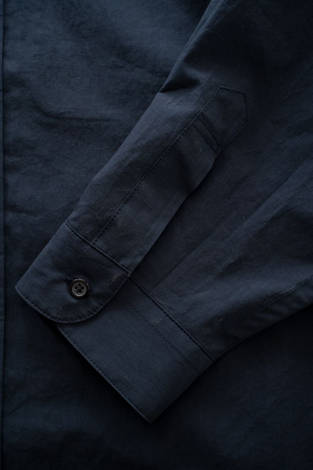 【26SS】極小襟コットン×リネンタイプライターシャツ(NAVY)