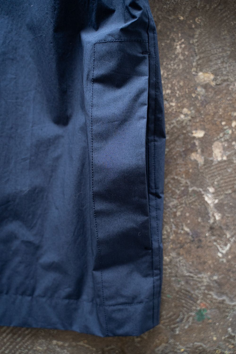 【ラスト1点】【25SS】シリコン加工シャツブルゾン(DEEP BLUE)