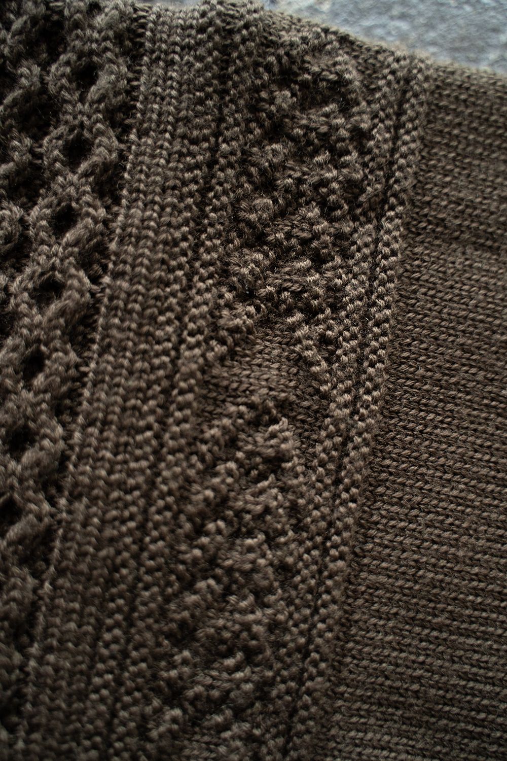 YASHIKI - 【ラスト1点】【24AW】Hatsuyuki Skipper Knit(BROWN YASHIKI - 【ラスト1点】【24AW】Hatsuyuki Skipper Knit(BROWN