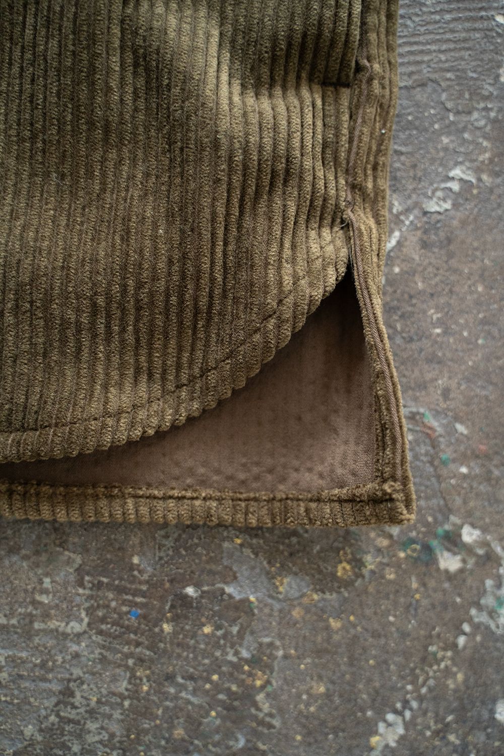 【ラスト1点】【23AW】綿×レーヨンコーデュロイシャツジャケット(OLIVE)