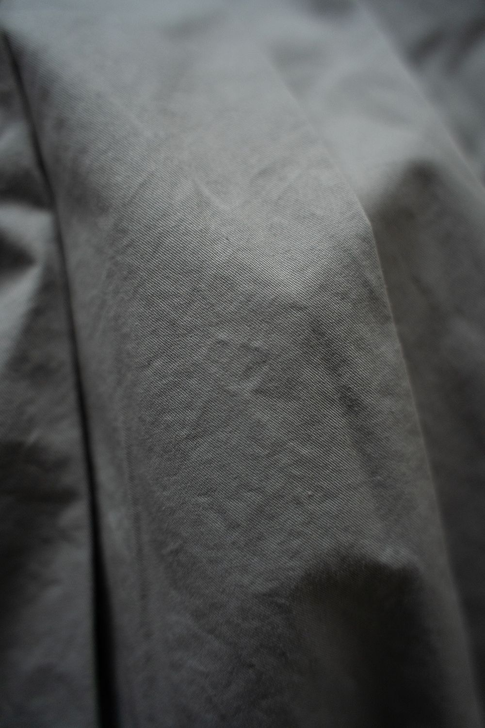 【ラスト1点】【25SS】ガーメントダイ2タックワイドテーパードパンツ(ICE GRAY)