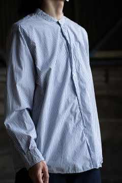 【ラスト1点】スビンコットンタイプライターバンドカラーシャツ(LONDON STRIPE)