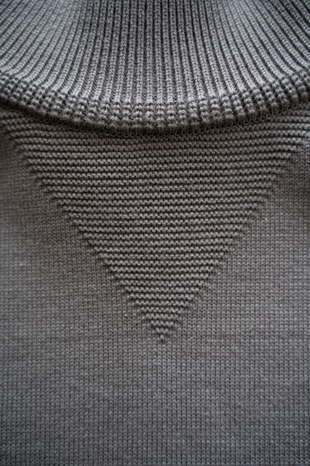 Akisora Mock Neck Knit(GREIGE)