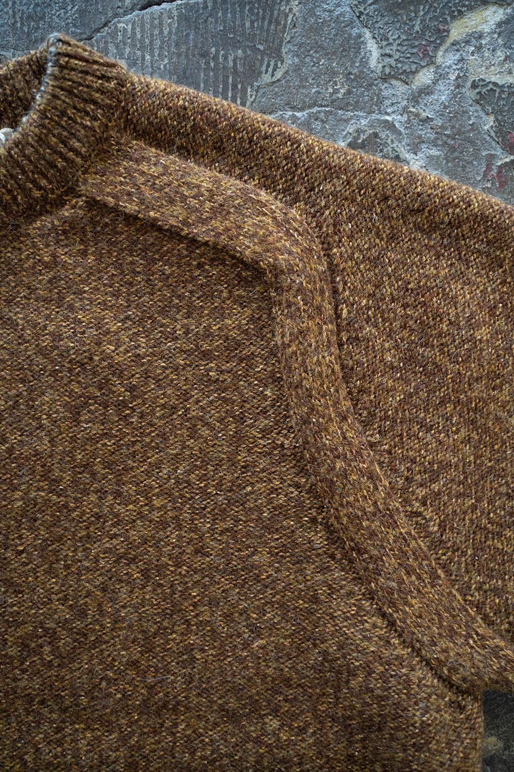 【ラスト1点】Yak/Shetland wool/Nep crew neck sweater(CURRY)