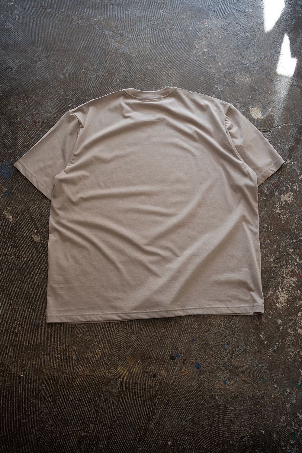 【26SS】シルクスクリーンプリントTシャツ(GREIGE)
