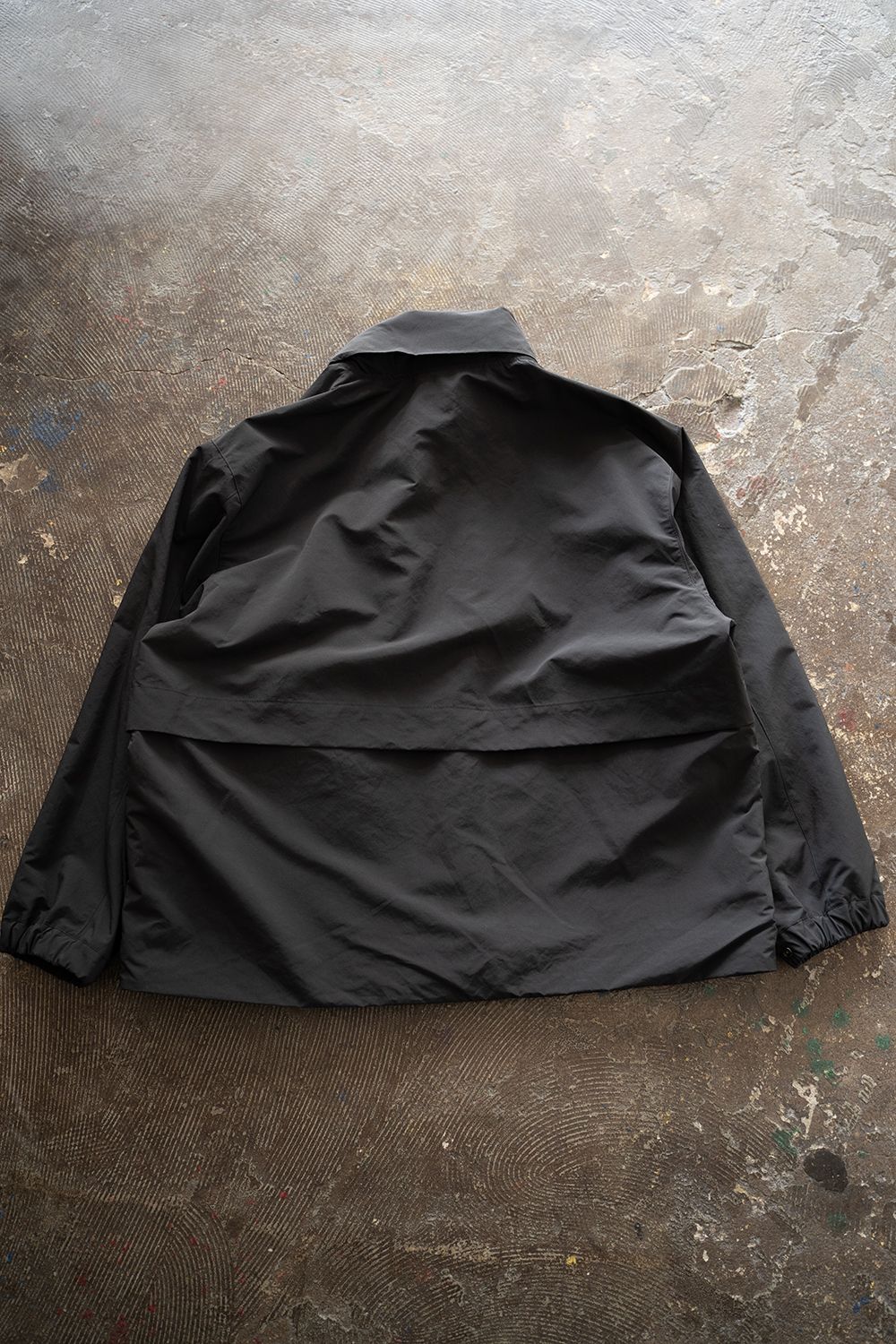 【ラスト1点】【24AW】撥水ポリエステルスタンドカラーブルゾン(INK BLACK)