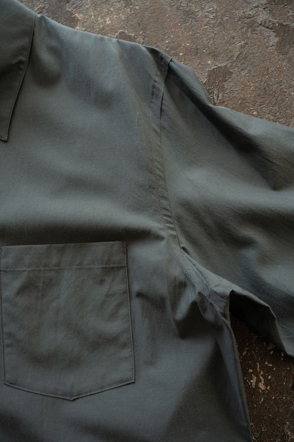 【26SS】キュプラ×コットンプルオーバーシャツ(BLUE GREY)