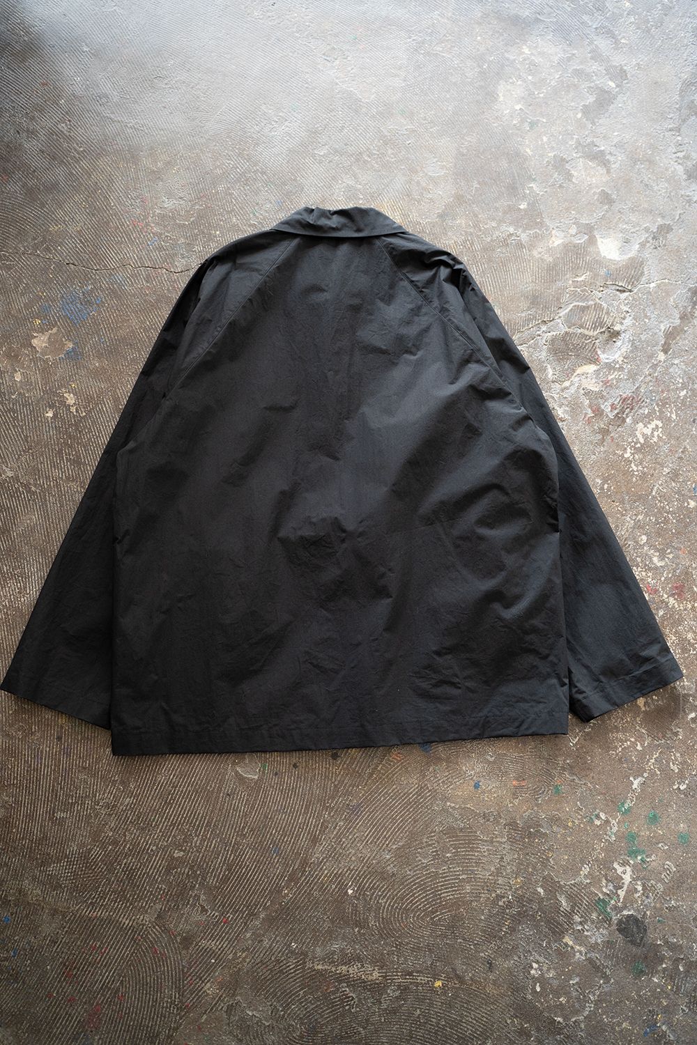 【ラスト1点】【25SS】シリコン加工シャツブルゾン(INK BLACK)