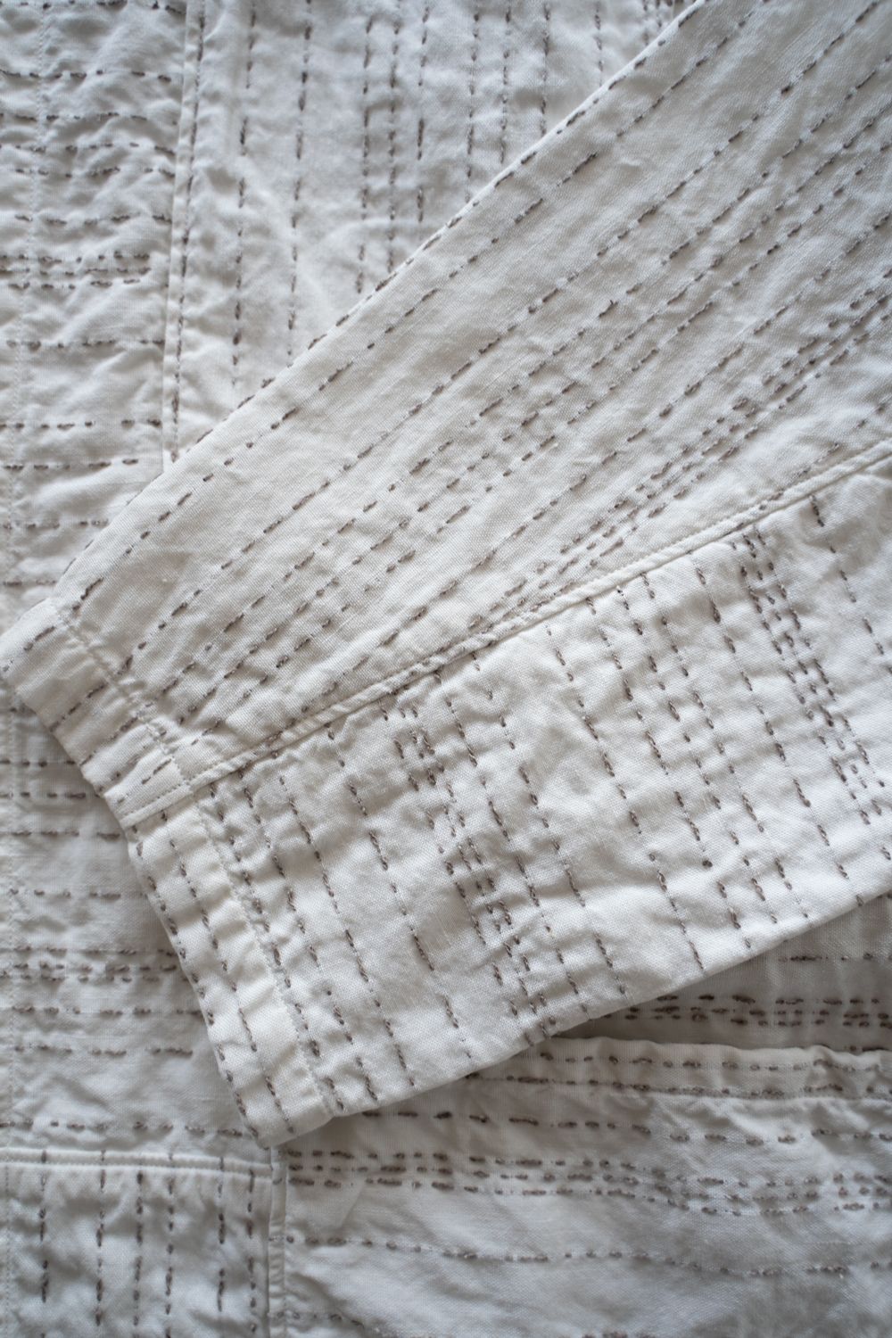 【ラスト1点】薄手刺し子織ジャケット(白)