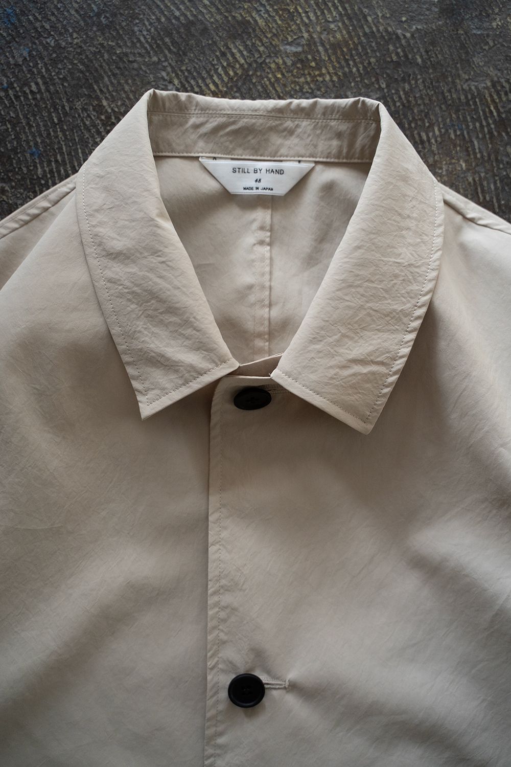 【ラスト1点】【25SS】エアリーポリエステルハーフコート(LIGHT BEIGE)