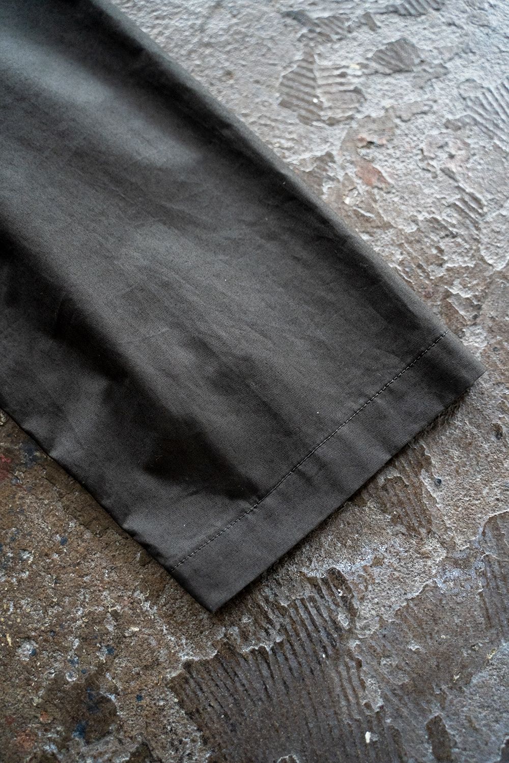 【ラスト1点】【22SS】スビンコットンタイプライタータイロッケンコート(DARK GRAY)