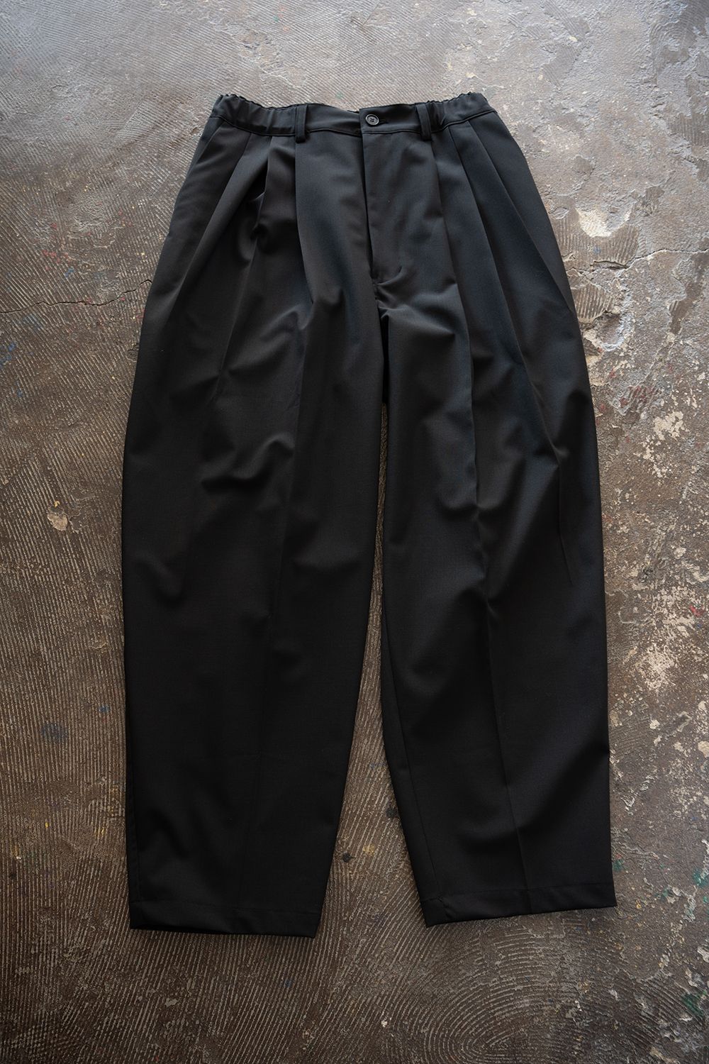 【ラスト1点】【26SS】Summer Wool 3 Pleat Pants(BLACK)