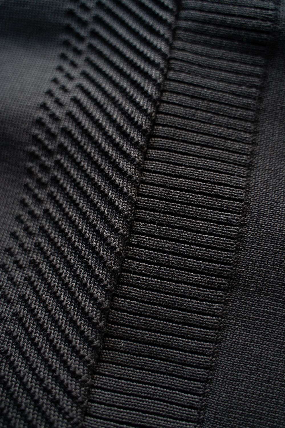 【ラスト1点】【24SS】Harukaze Half Zip Knit(BLACK)