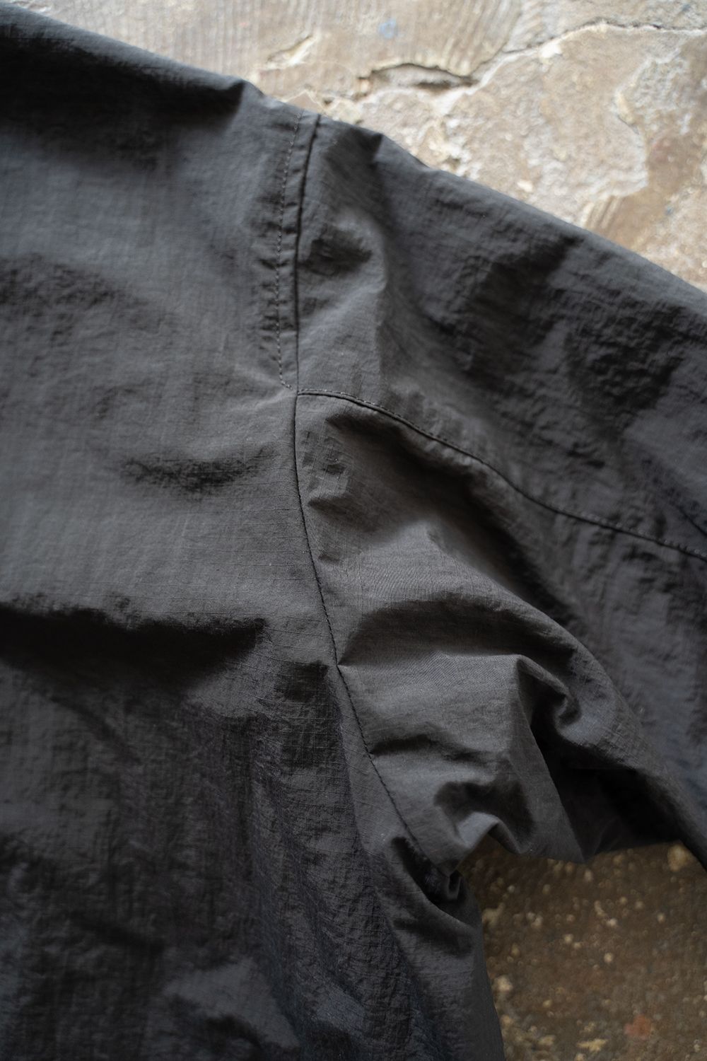 【ラスト1点】【23AW】Water Proof Rip Stop Nylon Stand Coat/撥水リップストップナイロンスタンドコート(BLACK)【ユニセックス】