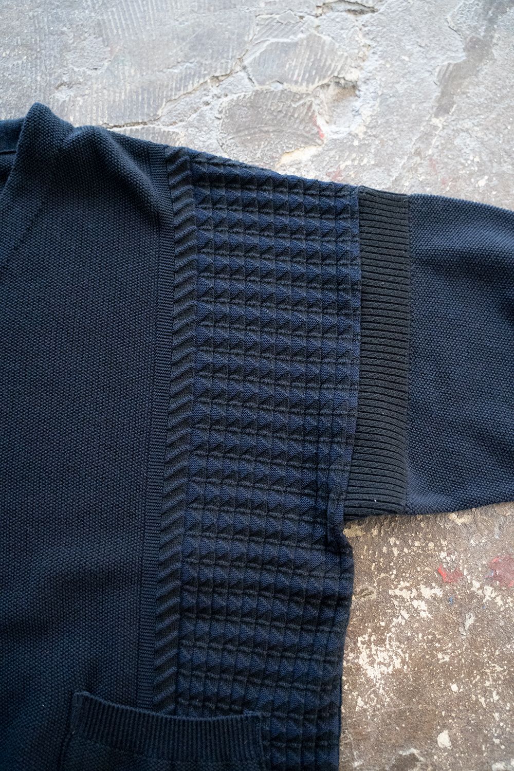 YASHIKI - 【ラスト1点】【22SS】Unabara Cardigan(NAVY) | Salty