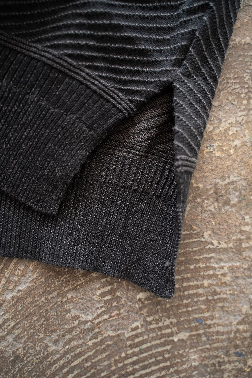 【ラスト1点】【25SS】Fumon Henley Knit(BLACK)