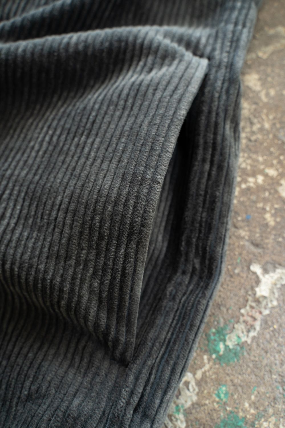 【ラスト1点】【25AW】綿×レーヨンコーデュロイシャツジャケット(BLUE CHARCOAL)