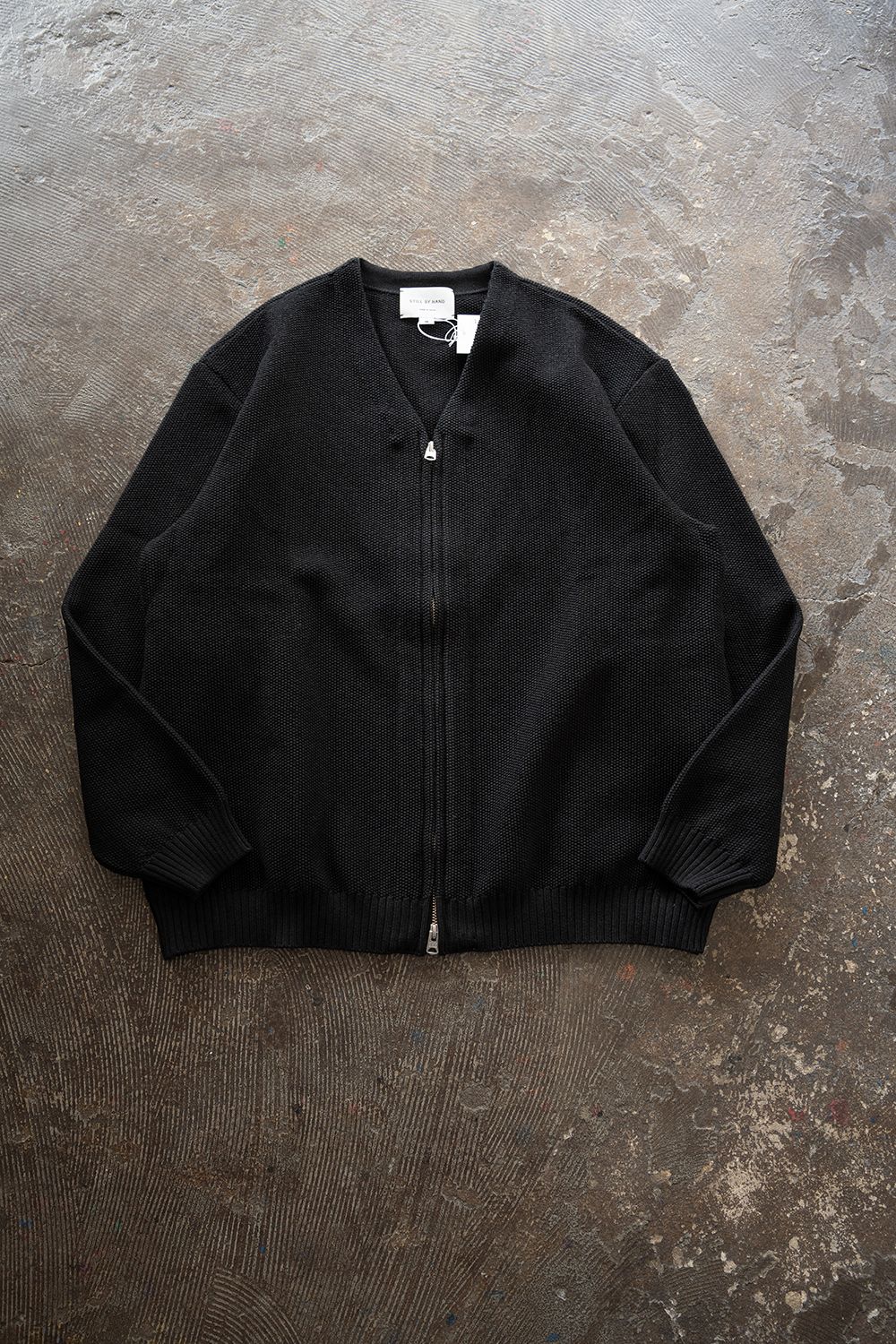 【26AW】10Gニットジップカーディガン(BLACK)