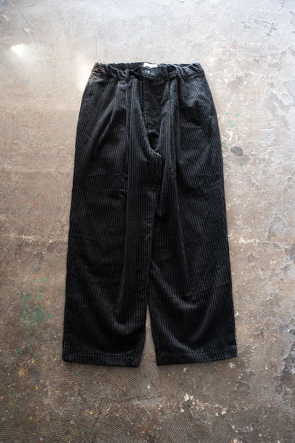 【25AW】3.5W太畝コーデュロイイージーパンツ(BLACK)