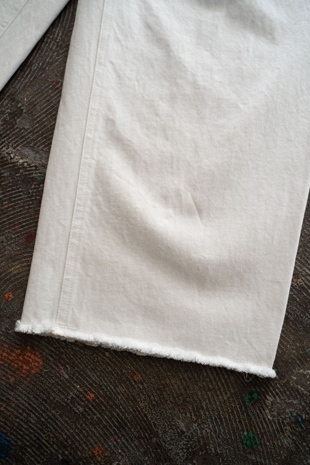 【26SS】2-Tack Cutoff Wide Denim Pants/2タックカットオフワイドデニムパンツ(OFF WHITE)