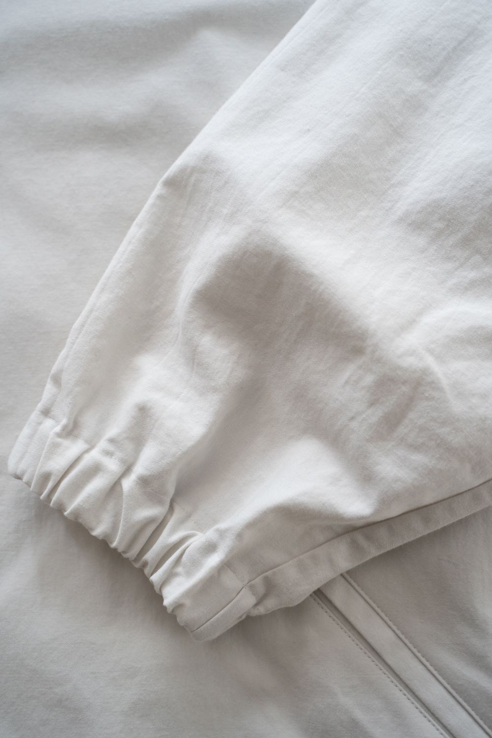 【26SS】コットンモールスキンジップブルゾン(IVORY)