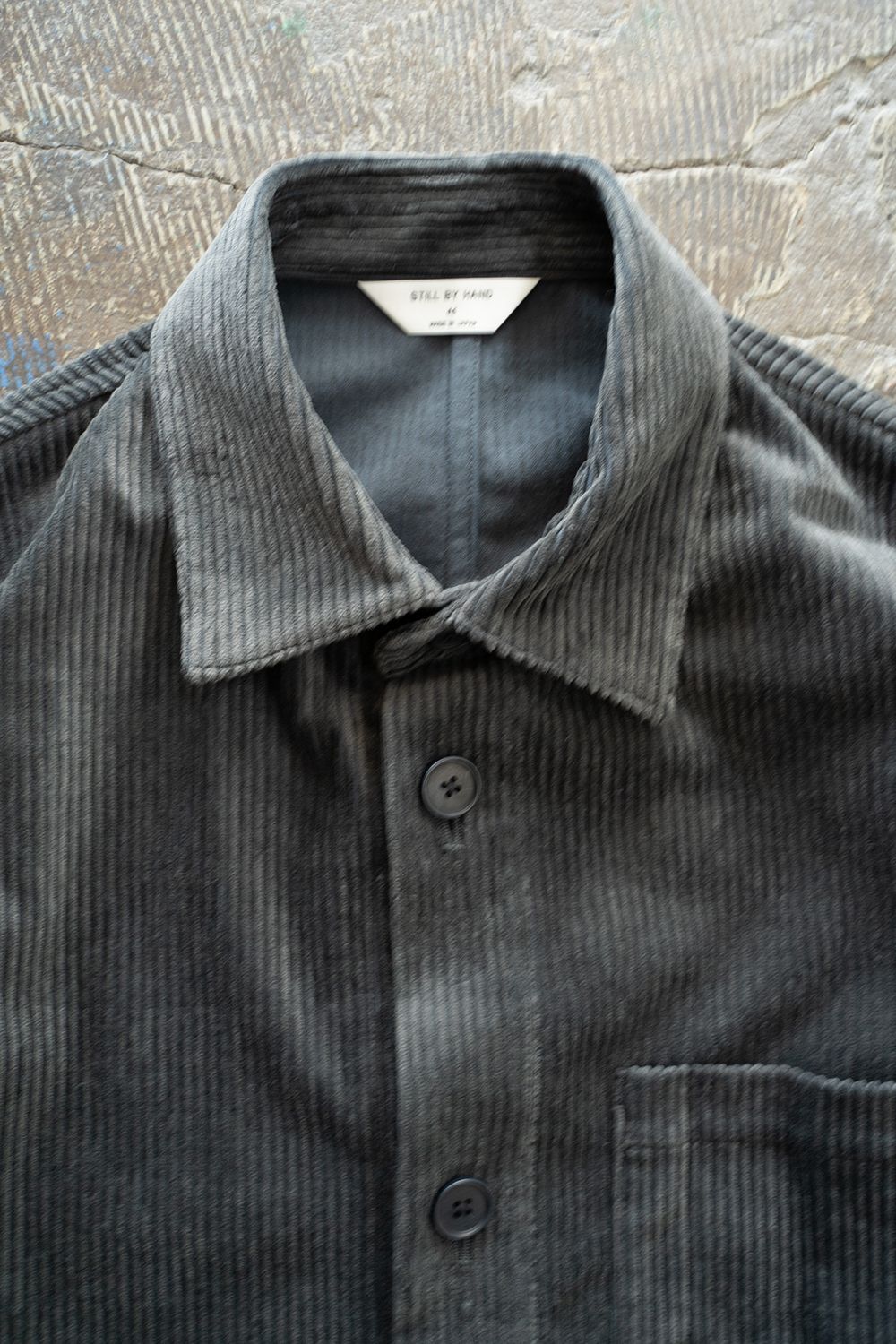 【ラスト1点】【25AW】綿×レーヨンコーデュロイシャツジャケット(BLUE CHARCOAL)