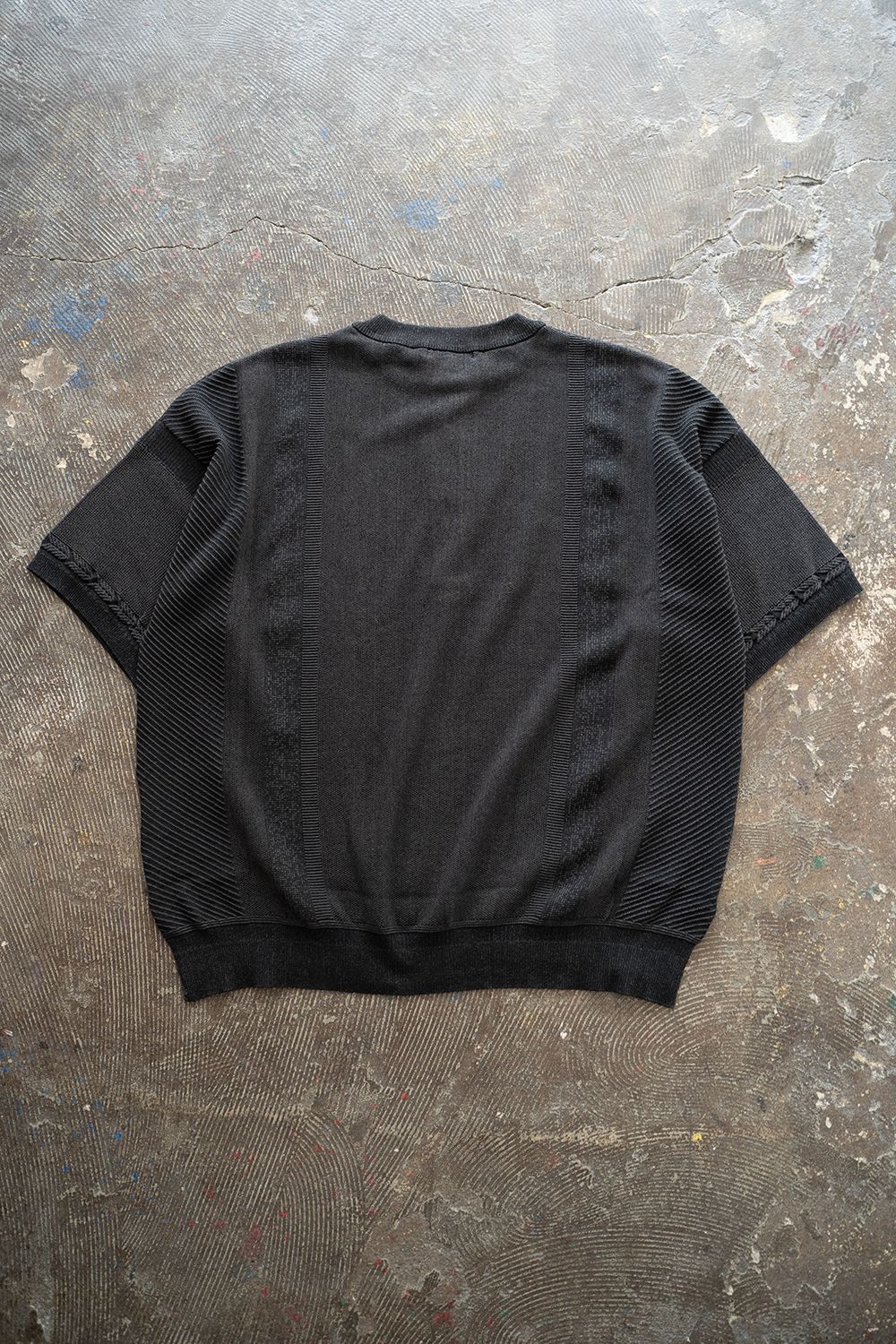 YASHIKI - 【25SS】Fumon Henley Knit(BLACK) | Salty