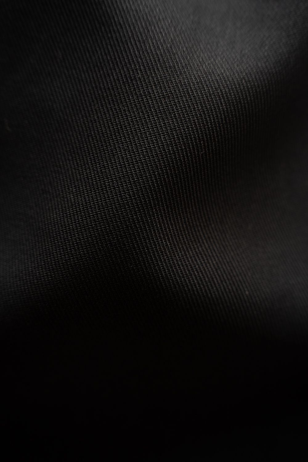 【26AW】コットンツイル2タックテーパードパンツ(BLACK NAVY)